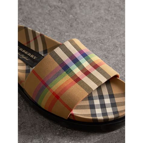 burberry vintage slides.